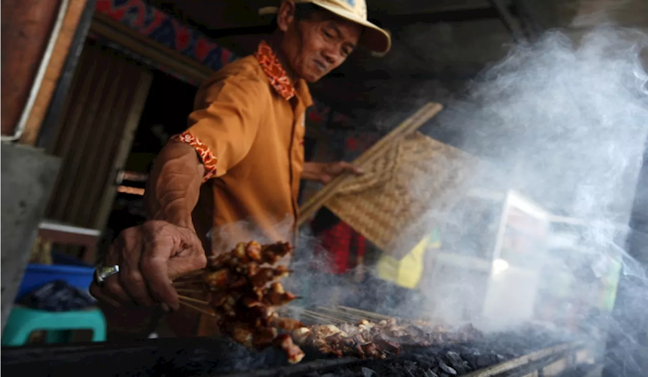 Siap Makan Daging Kambing di Hari Idul Adha Penderita Hipertensi Diminta Tetap Kendalikan Diri