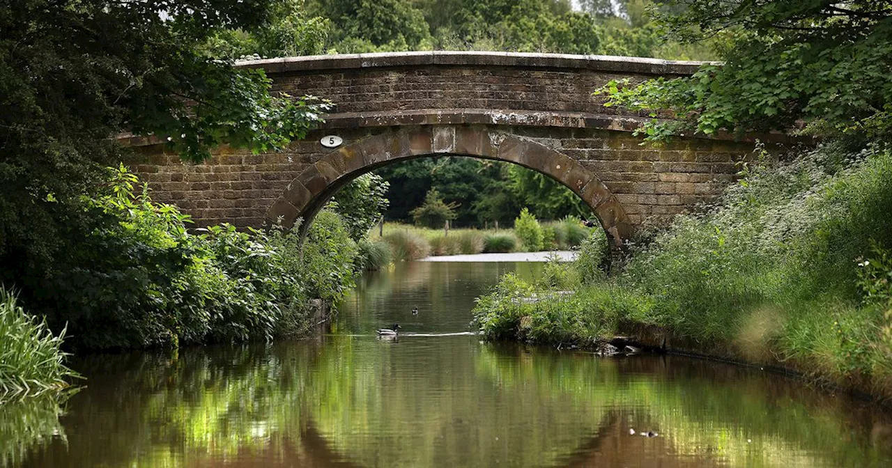 A Greater Manchester hamlet is the 'quintessential English village'