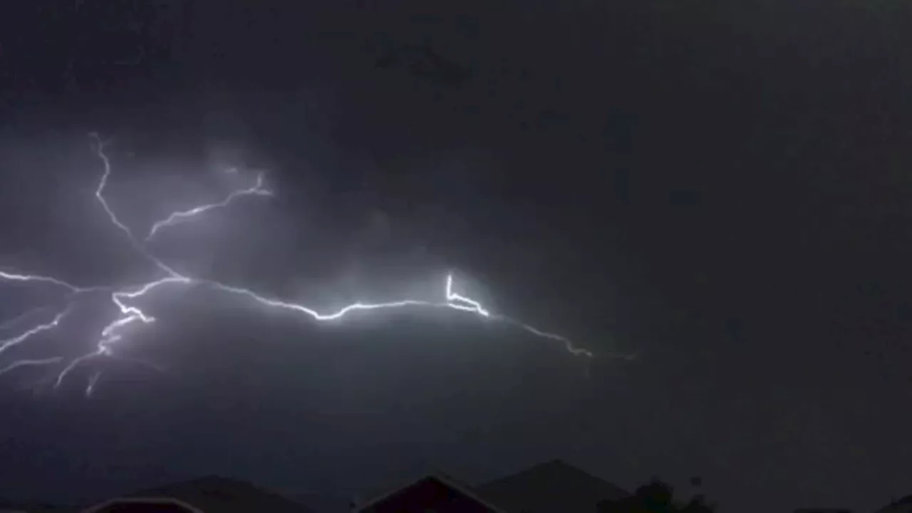 Strong-to-severe thunderstorms possible in Chicago area Sunday