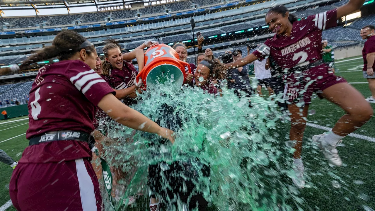 Ridgewood ‘looks good’ in victorious performance in North Jersey flag title game