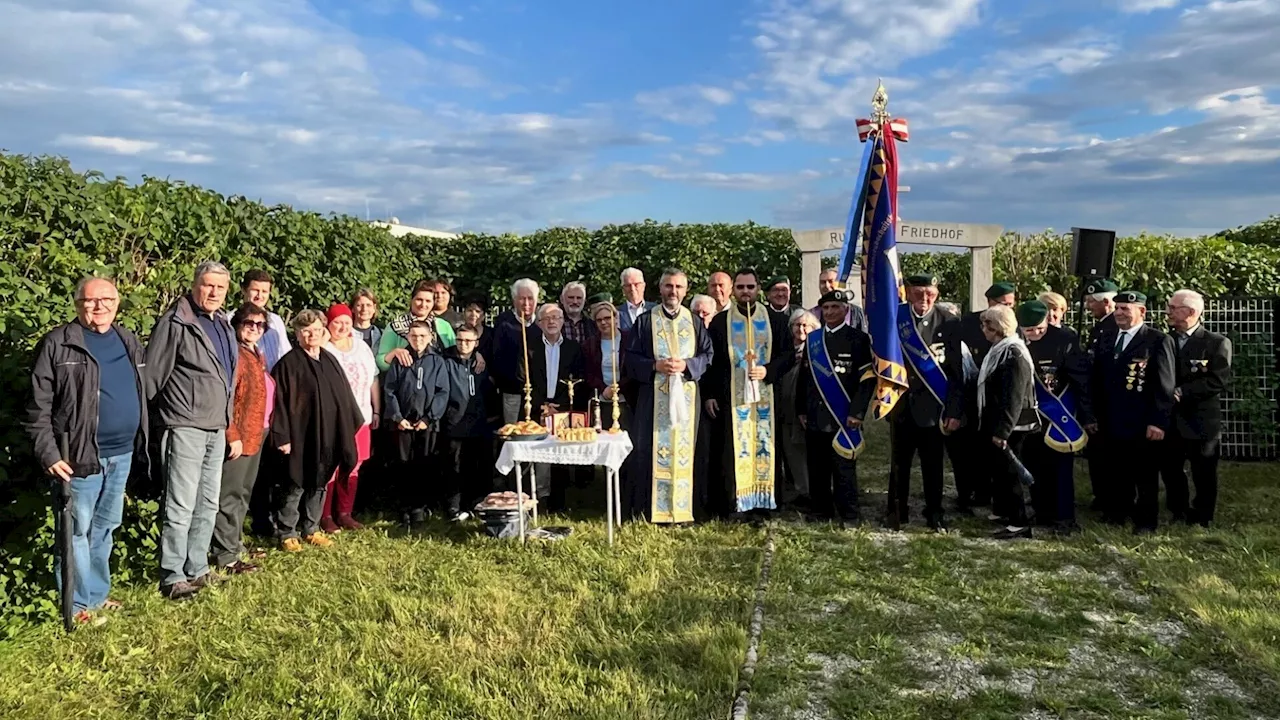 Feierliche Stimmung beim Gedenken am Rumänenfriedhof in Zwentendorf