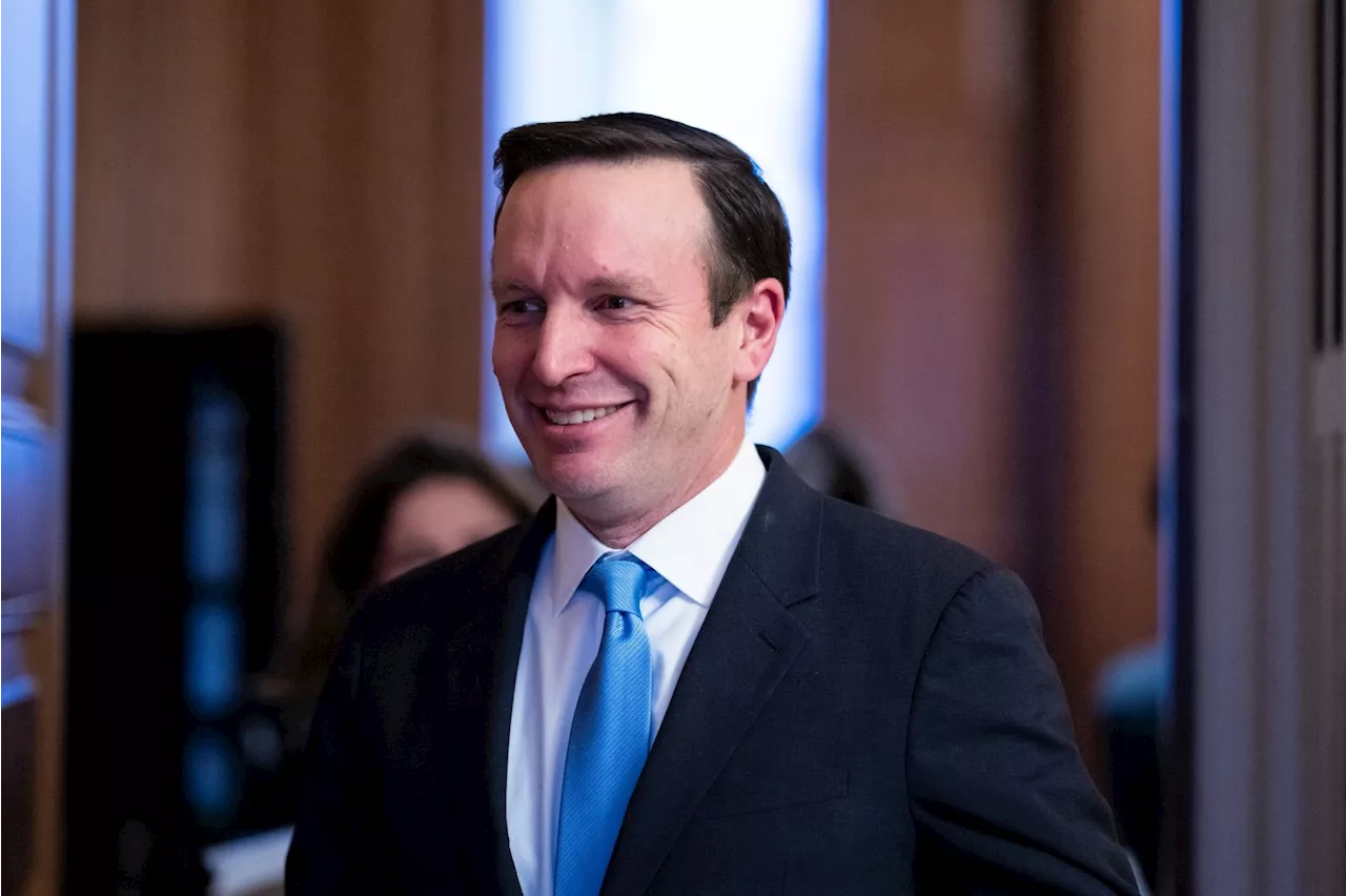 Sen. Chris Murphy Blasts Supreme Court as ‘Brazenly Corrupt and Brazenly Political’