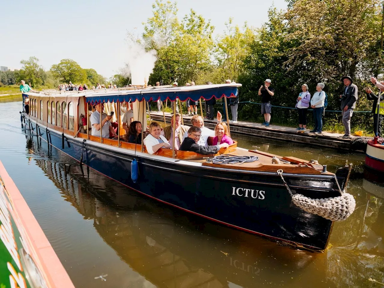 WI enjoy a talk about the history and restoration of canal