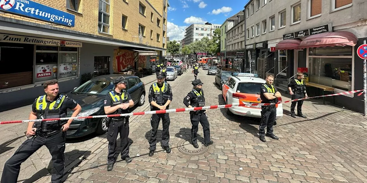 Mann mit Hammer nahe der Reeperbahn: Polizei schießt auf Bewaffneten