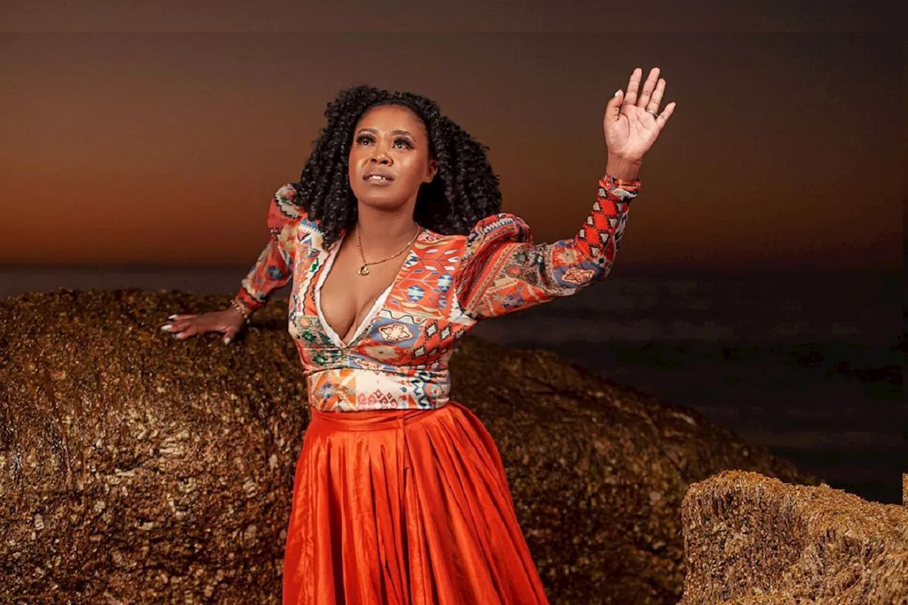 Zahara’s sister accused of harassing singer’s contacts for money