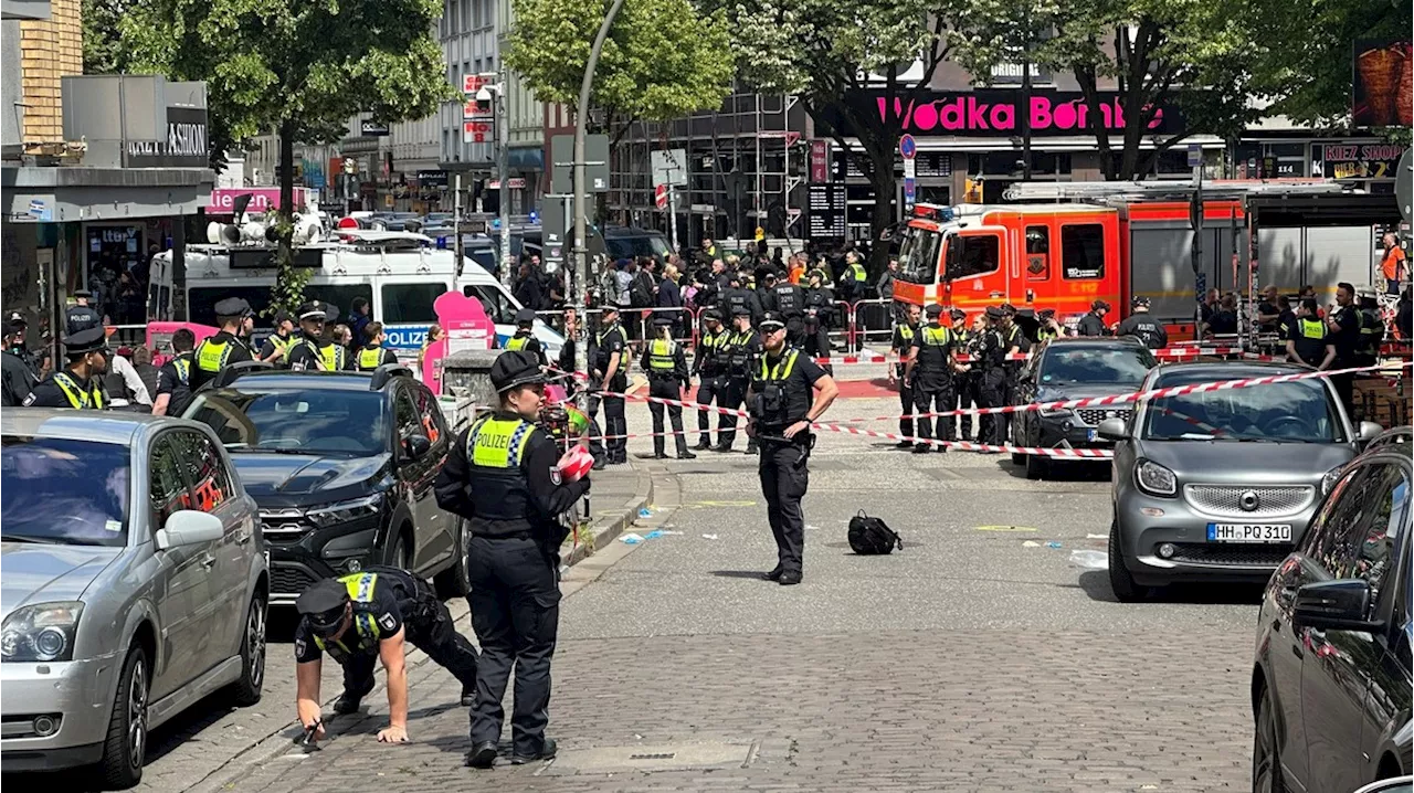 News des Tages: Polizei schießt in Hamburg auf Reeperbahn auf bewaffneten Mann