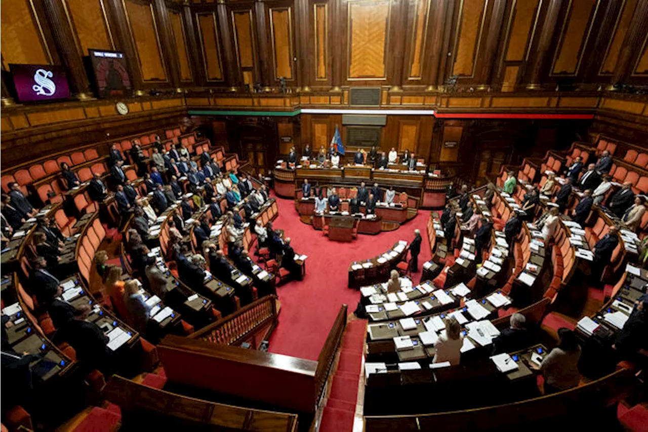 Premierato al primo sì del Senato, opposizioni in piazza