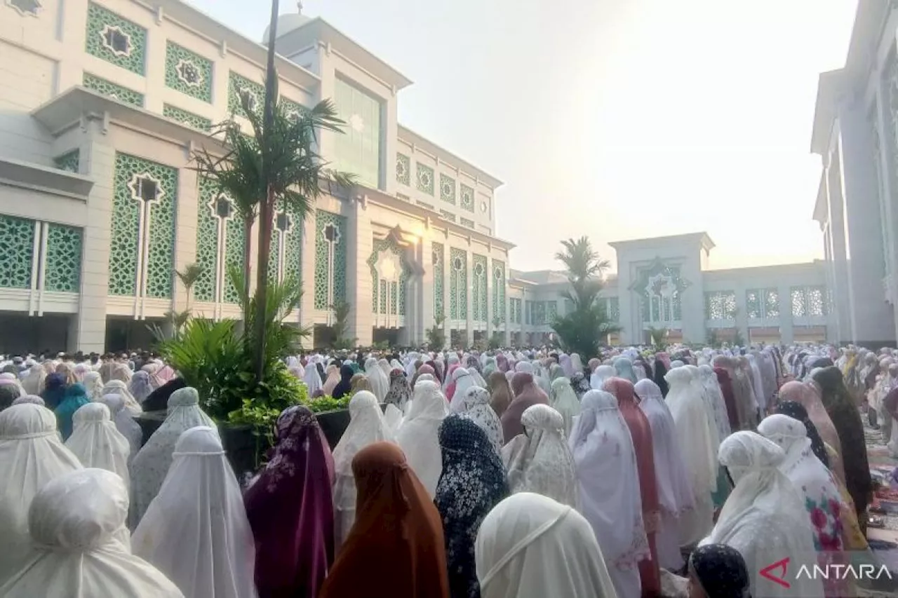 Syekh asal Gaza jadi imam Shalat Idul Adha di Jakarta Islamic Centre