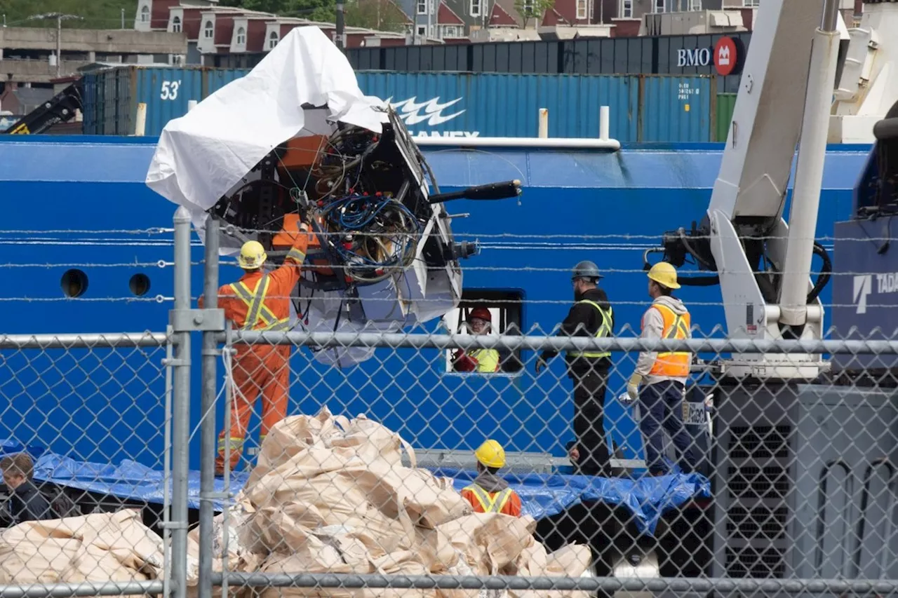 Canadian safety board says unregistered submersibles still diving after Titan deaths