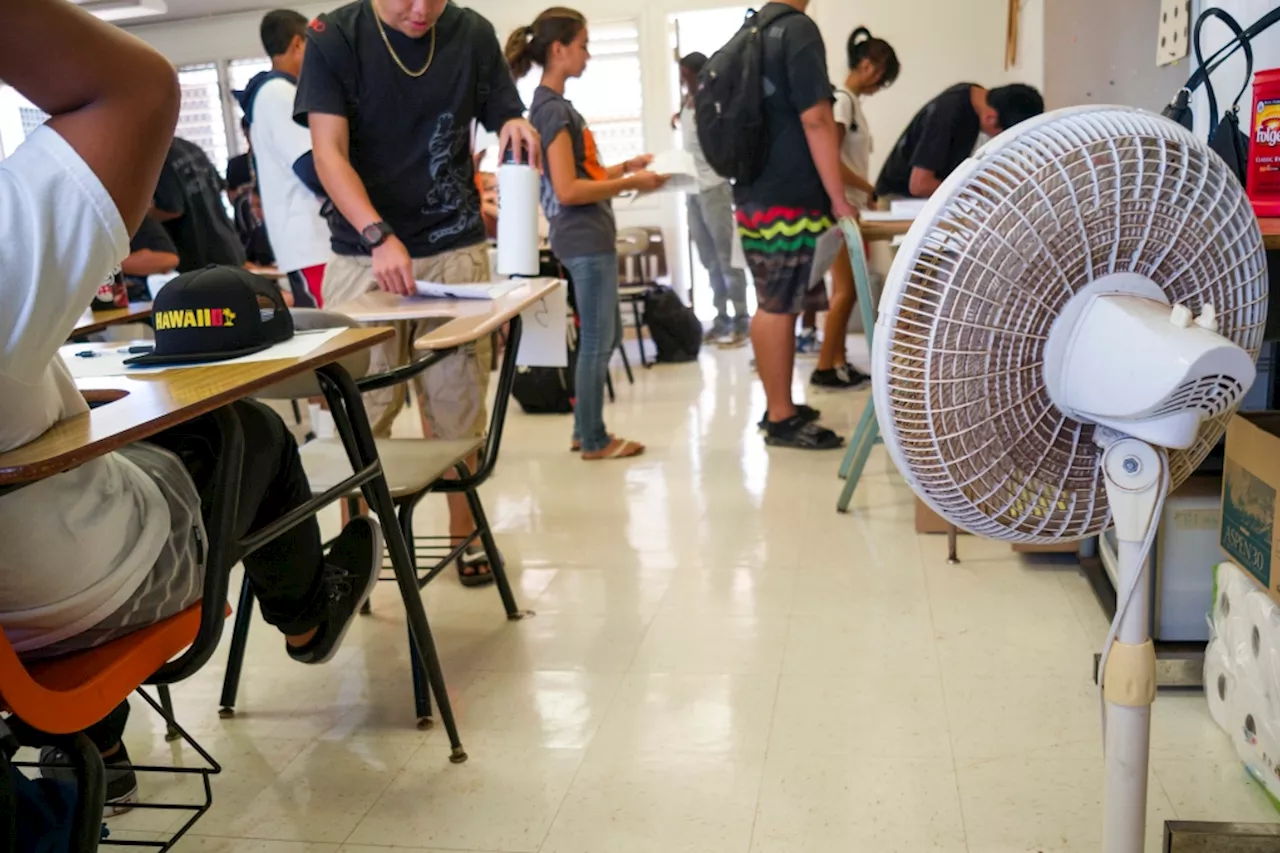 Ontario students at risk in hot classrooms amid scorching temperatures this week, advocates say