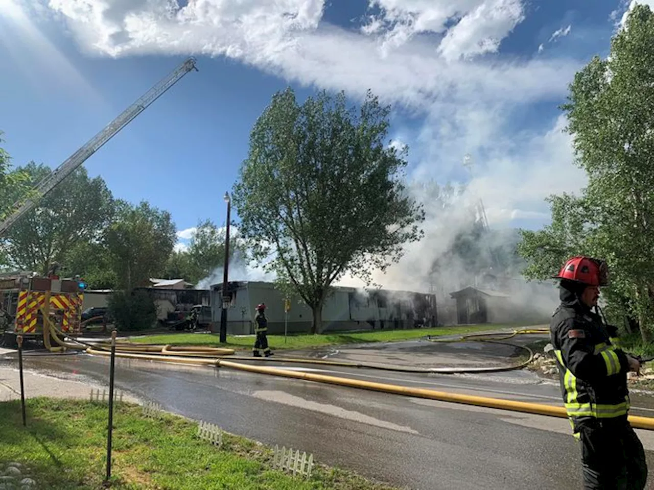 Plane crashes into Steamboat Springs mobile home park