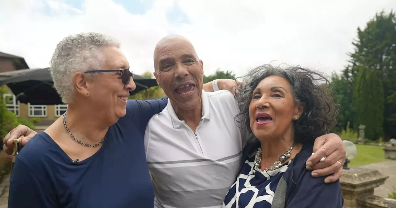 Siblings 'complete' after meeting for the first time in their 70s