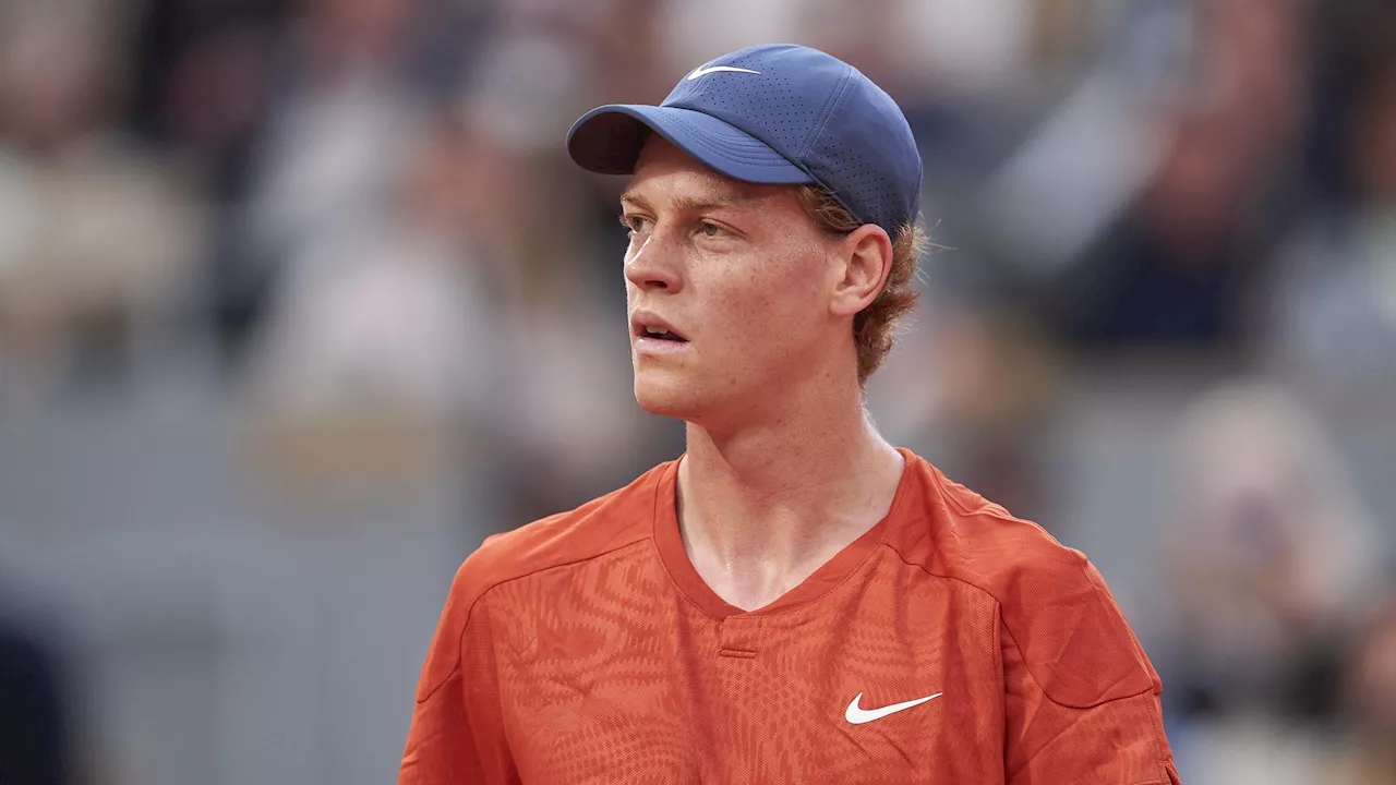 Jannik Sinner schwärmt von Training mit Roger Federer in Halle - Legende gab damaligem Talent simplen Ratschlag