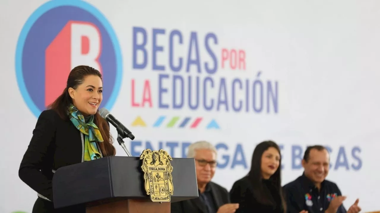 Tere Jiménez destina más de 31 millones de pesos para becas educativas