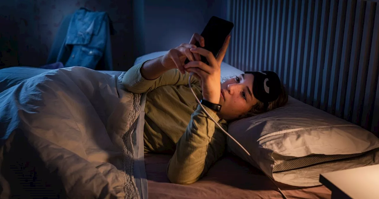 Read This If You Regularly Go To Bed After 1 A.M.