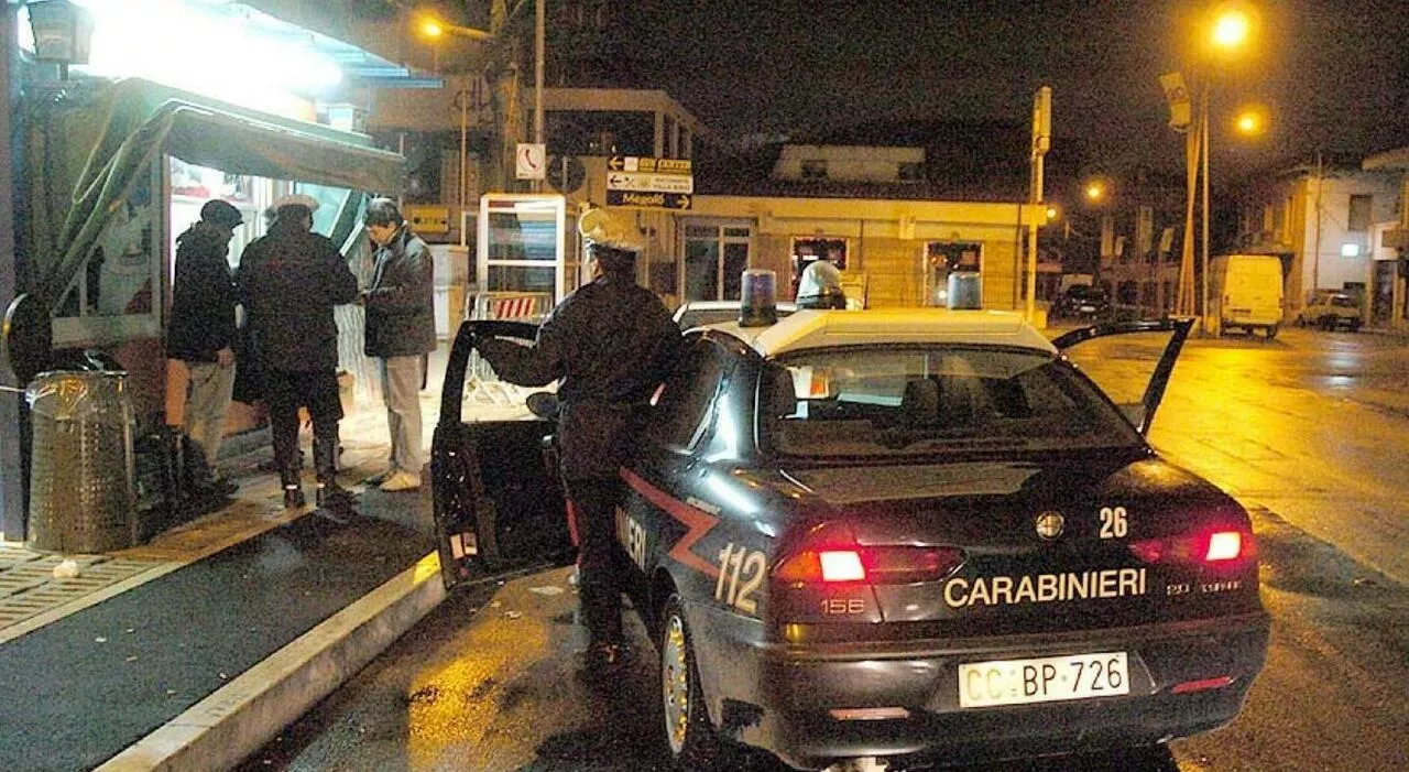 Viola l'obbligo di dimora in casa e semina il panico nel sabato sera di Antrodoco