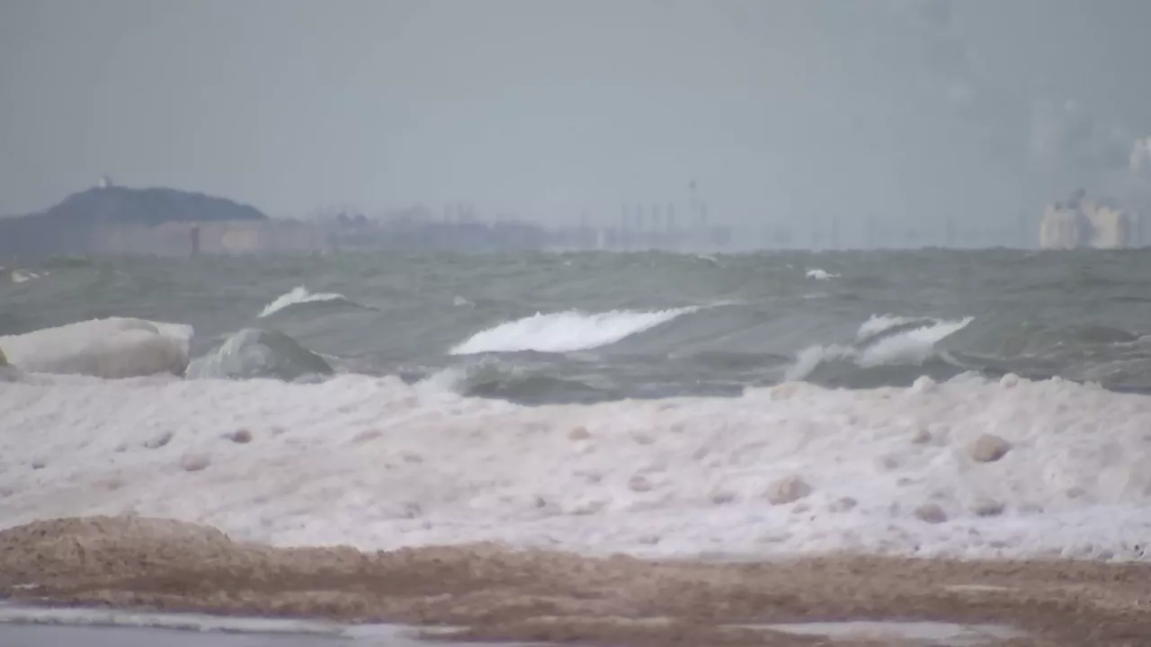 Good Samaritan shares incredible Lake Michigan rescue story