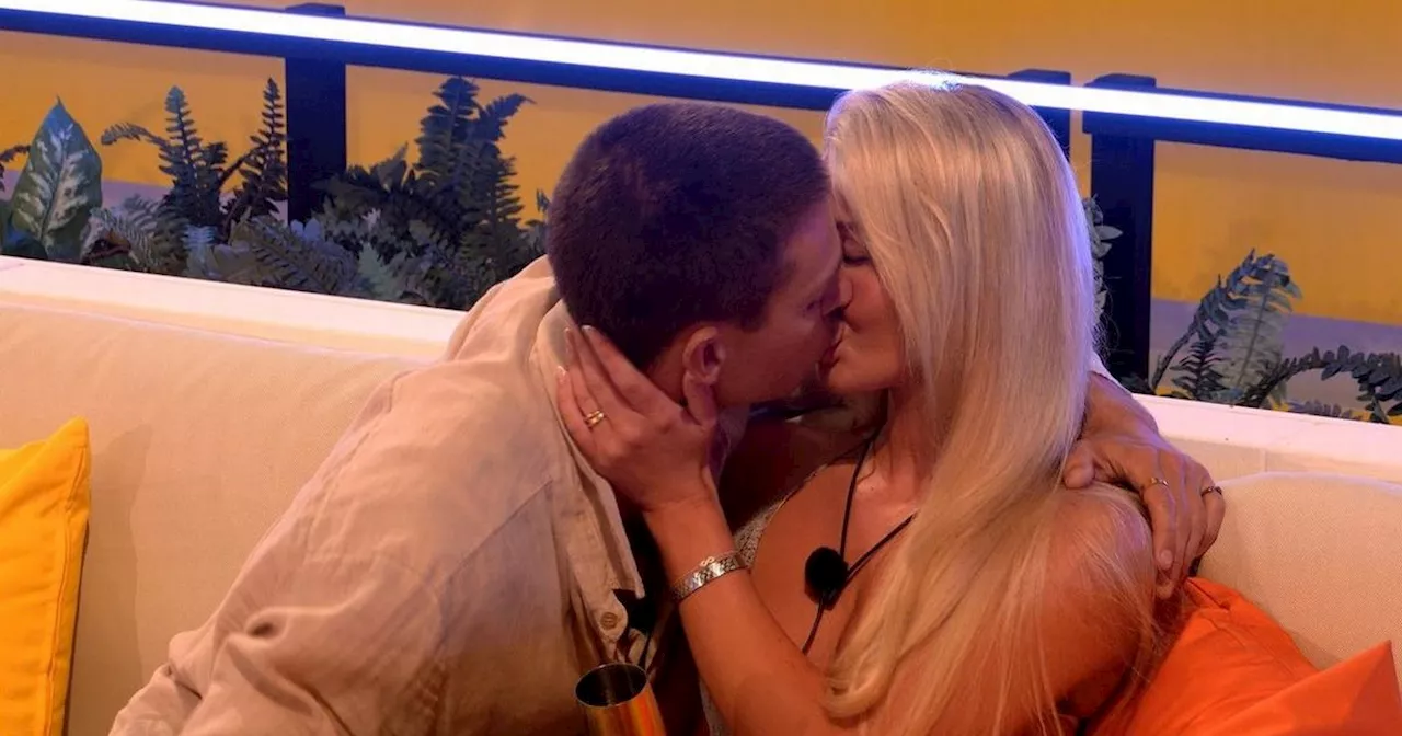 Love Island fans distracted by Joey Essex's 'annoying' habit with Grace Jackson