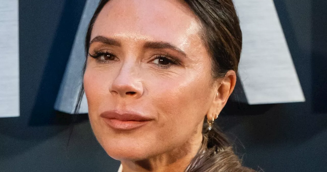 Victoria Beckham fans poke fun at star as she poses with rarely-seen dad