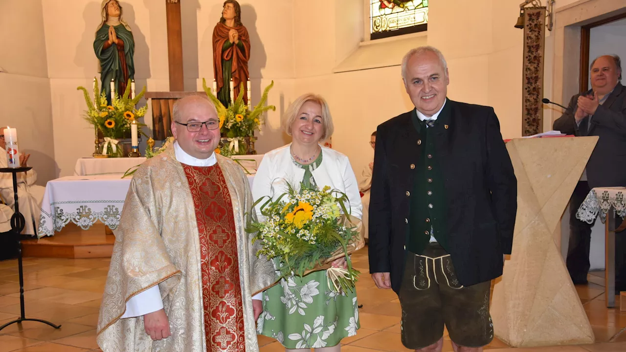 Göttlesbrunn feierte seinen Pfarrer liebevoll mit einem Volksfest