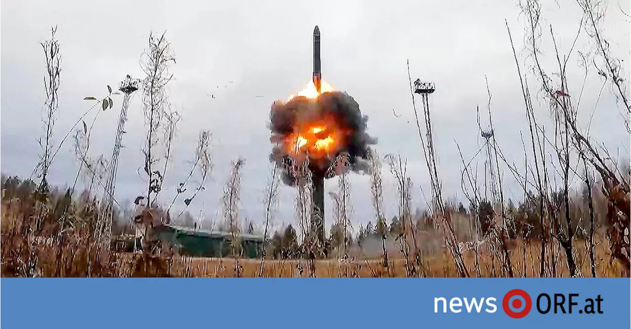 Einsatzbereite Waffen: Atommächte bauen Drohkulisse auf