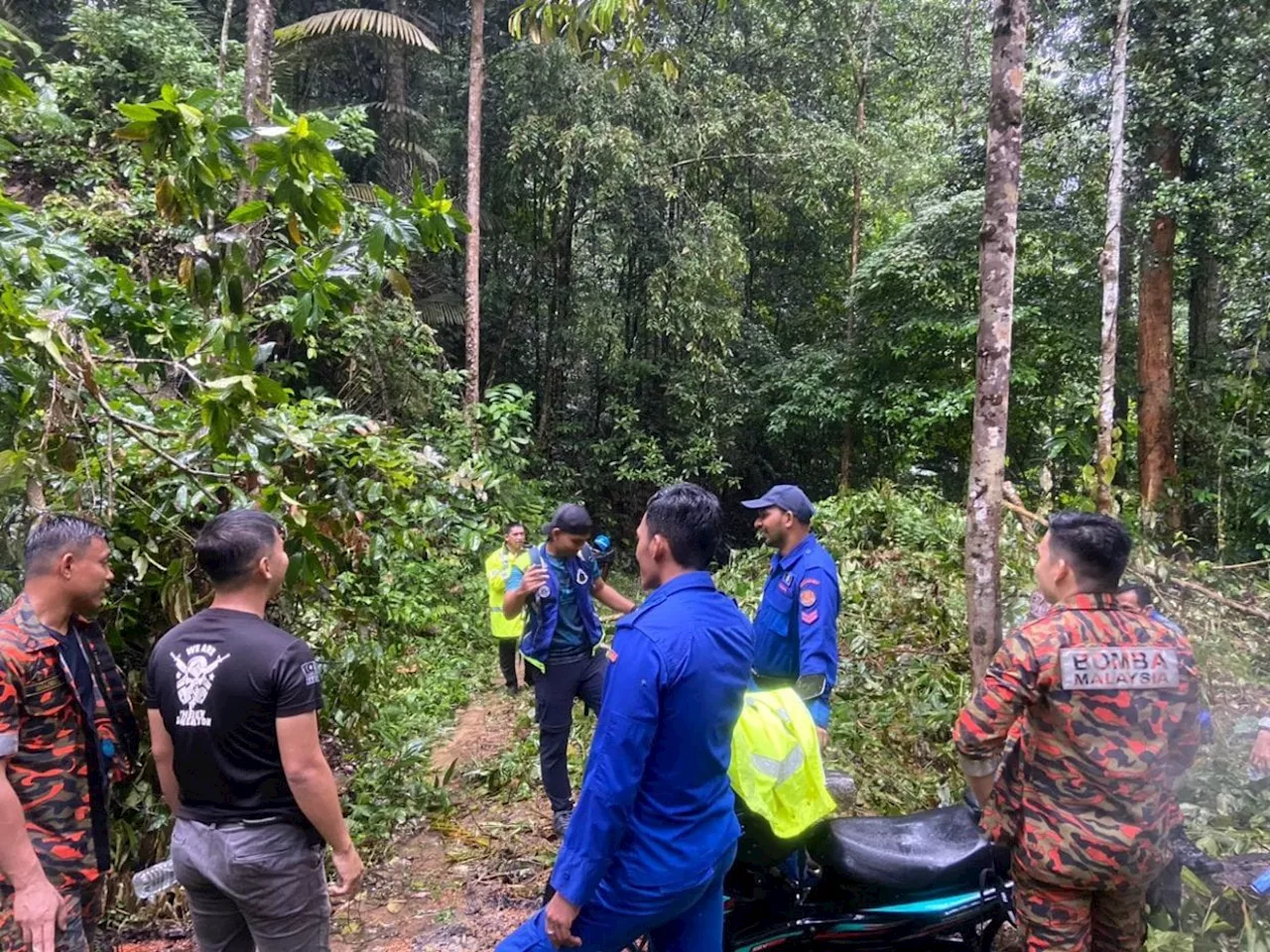 Senior citizen, granddaughter lost near Kuala Kubu Baharu found safe and sound