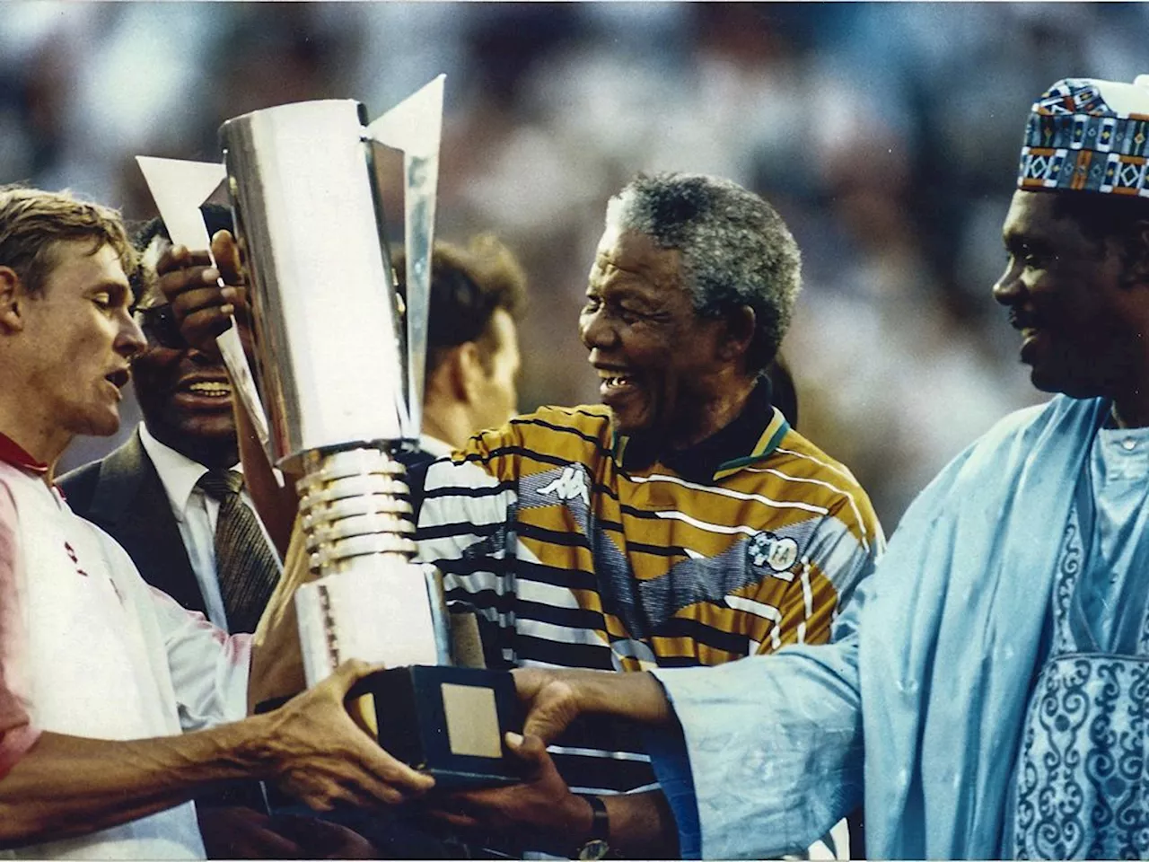 Bafana Bafana 1996 Afcon-winner OFFERS himself to Kaizer Chiefs!