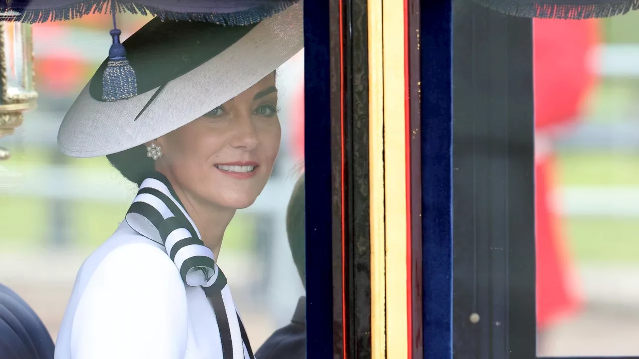 Gwyneth Paltrow Celebrates Kate Middleton's Royal Return