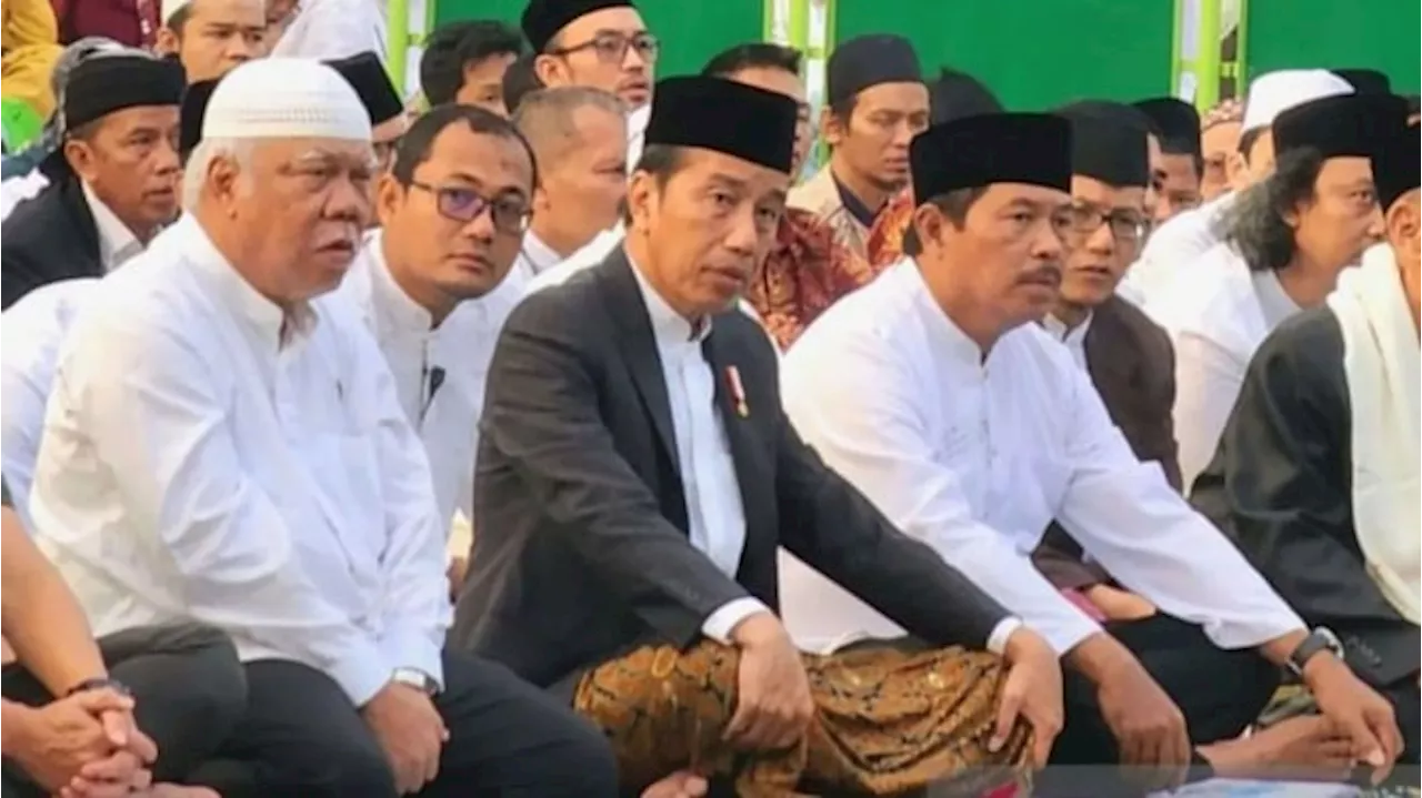 Momen Presiden Jokowi Salat Id di Lapangan Simpanglima Semarang