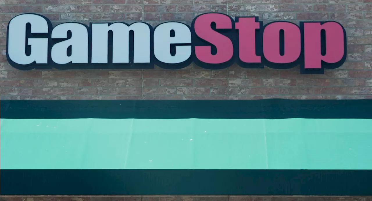 GameStop stock tanks 15% during shareholder meeting as few details on strategy emerge