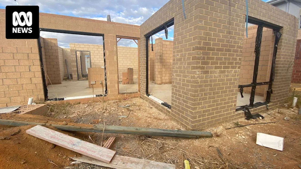 WA commerce minister meets with troubled home builder Nicheliving amid flood of complaints