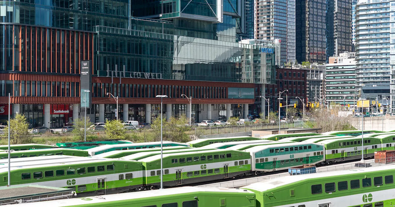 It's so hot in Ontario that trains can't even run properly