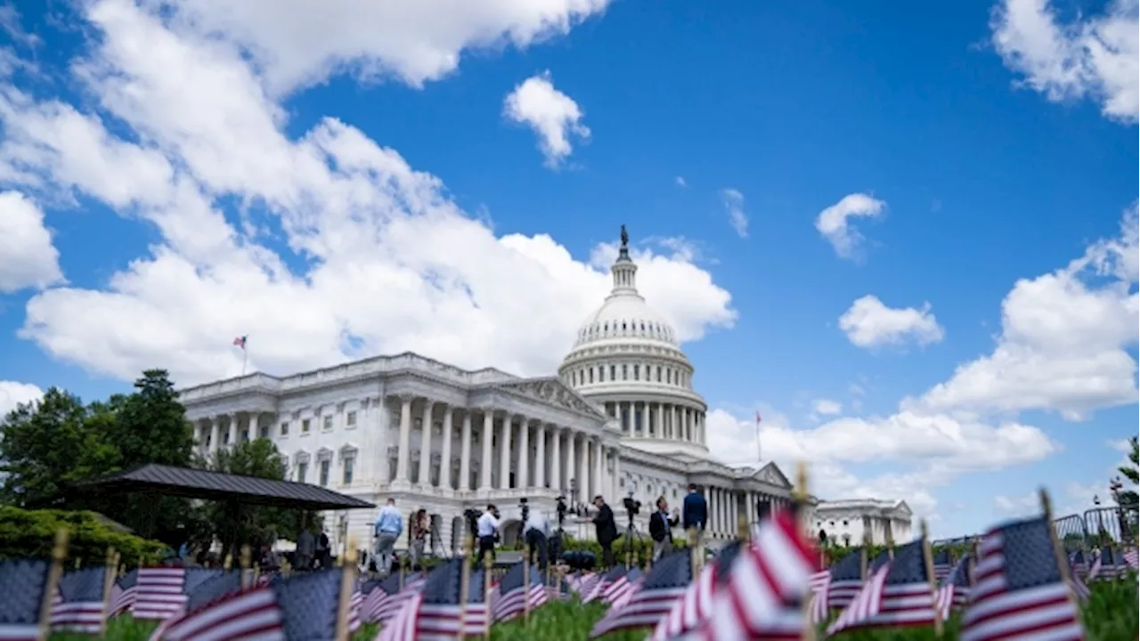 CBO Jacks Up US 2024 Budget Gap Forecast by 27% to Nearly $2 Trillion