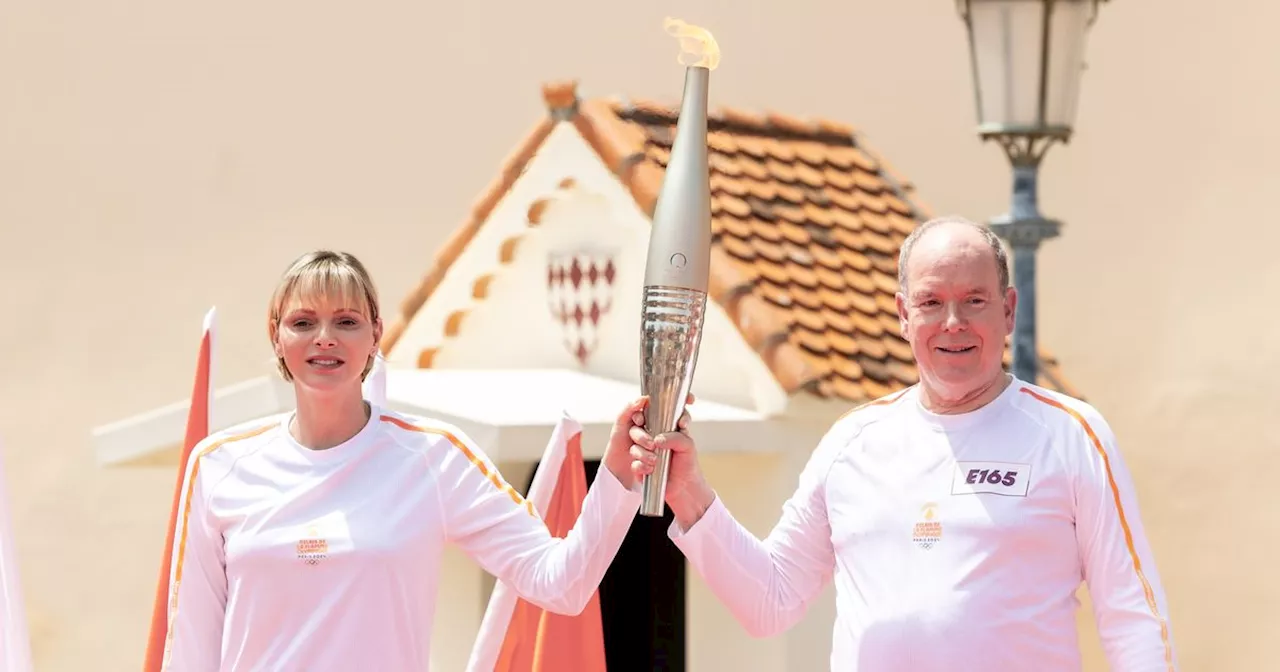 Charlène & Albert von Monaco ungewohnt zärtlich bei Olympischer Zeremonie