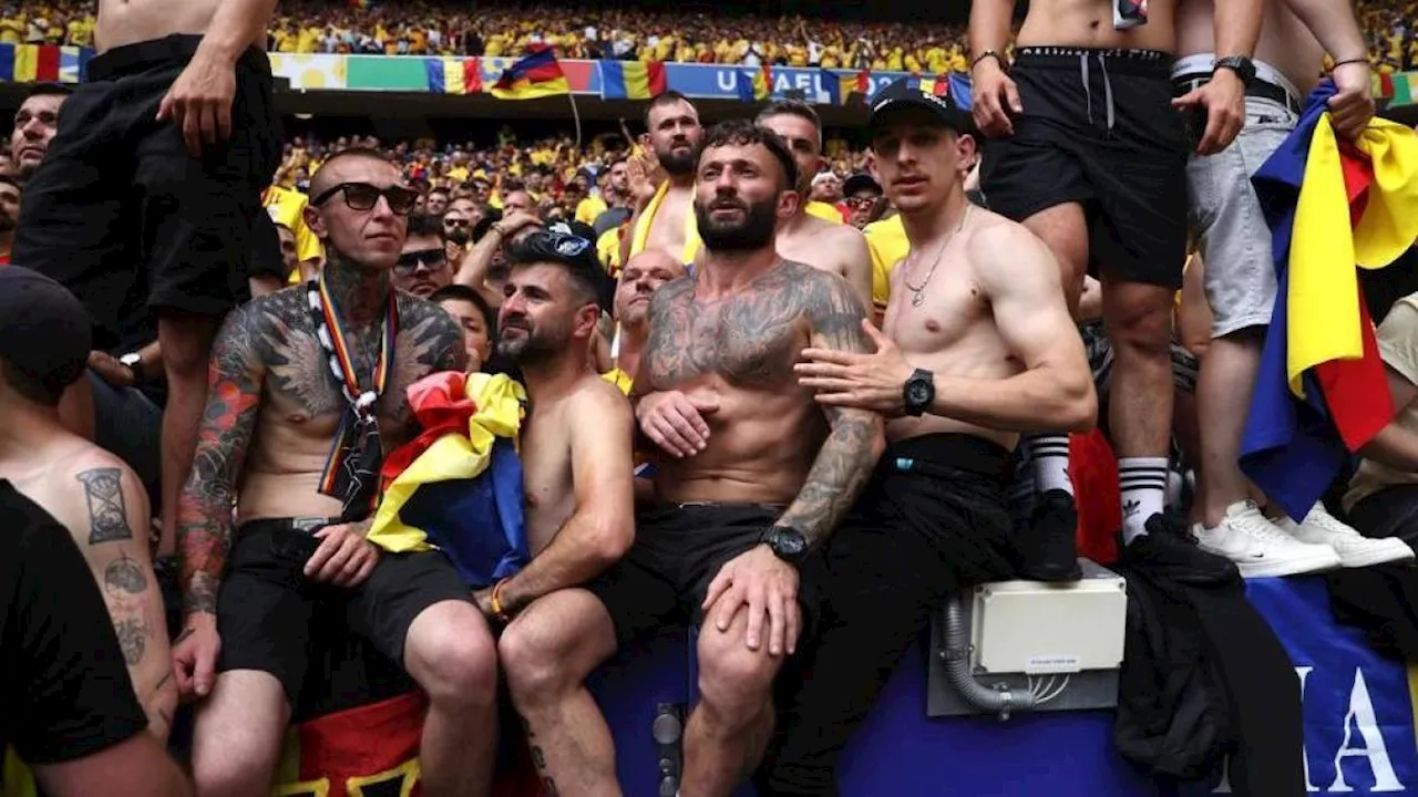 Romania, i tifosi intonano cori pro Putin contro l'Ucraina a Euro 2024