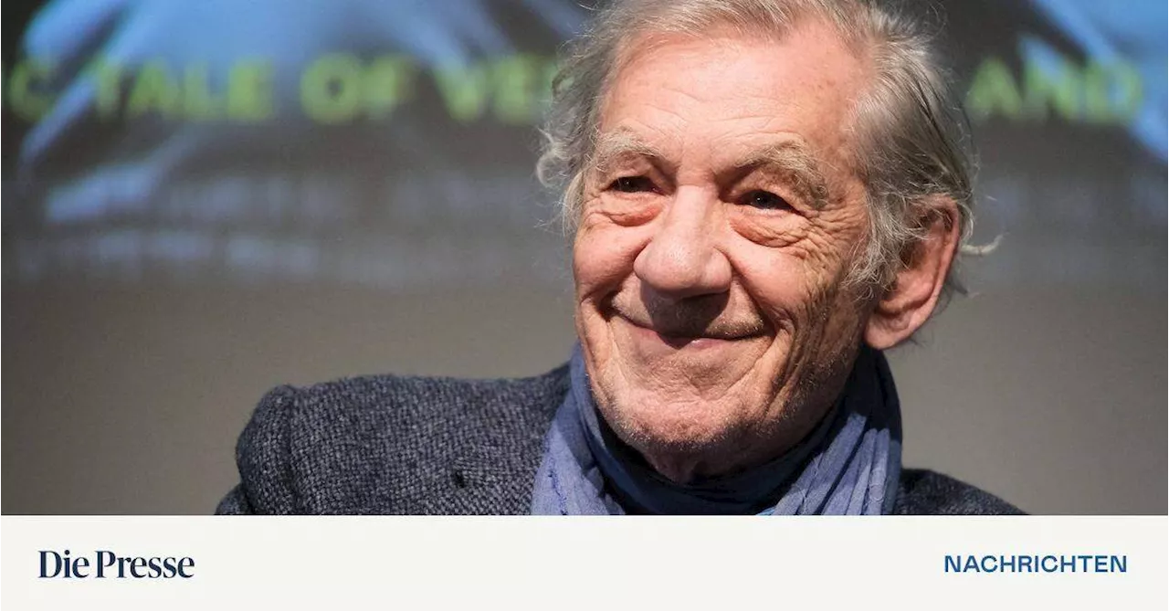 „Herr der Ringe“-Star Ian McKellen von der Bühne gestürzt