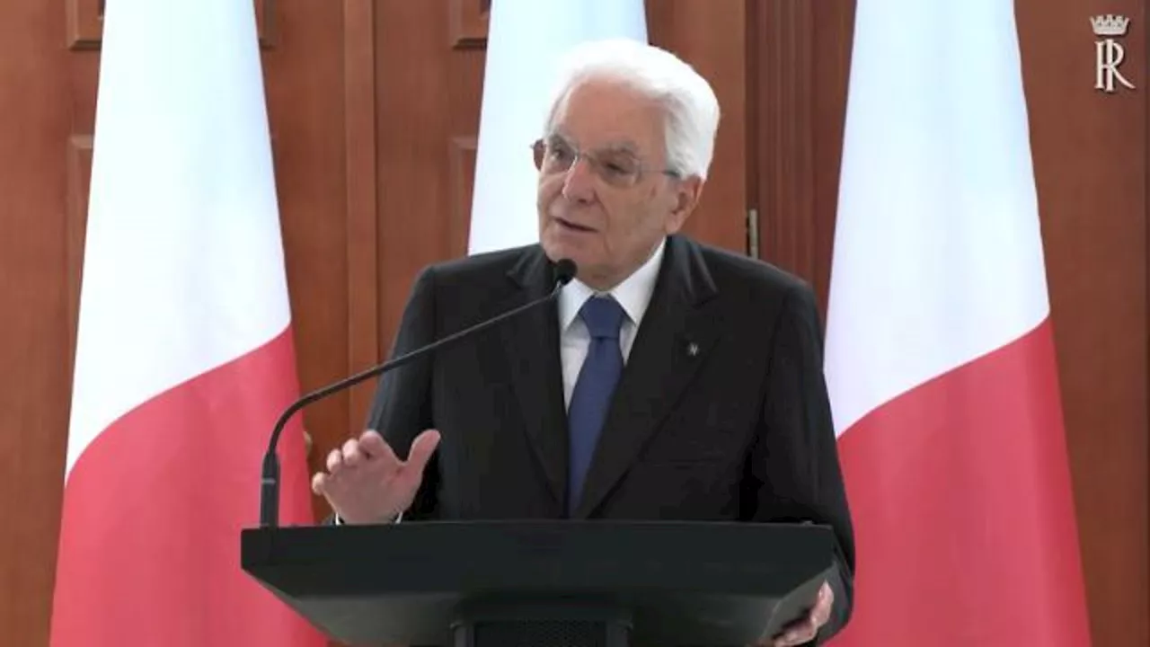 Mattarella: 'In Italia inaccettabile tempesta di fake news russe, servono regole internazionali'