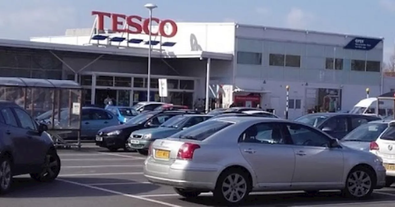 Tesco U-turns on plan to scrap free parking at Lancs store