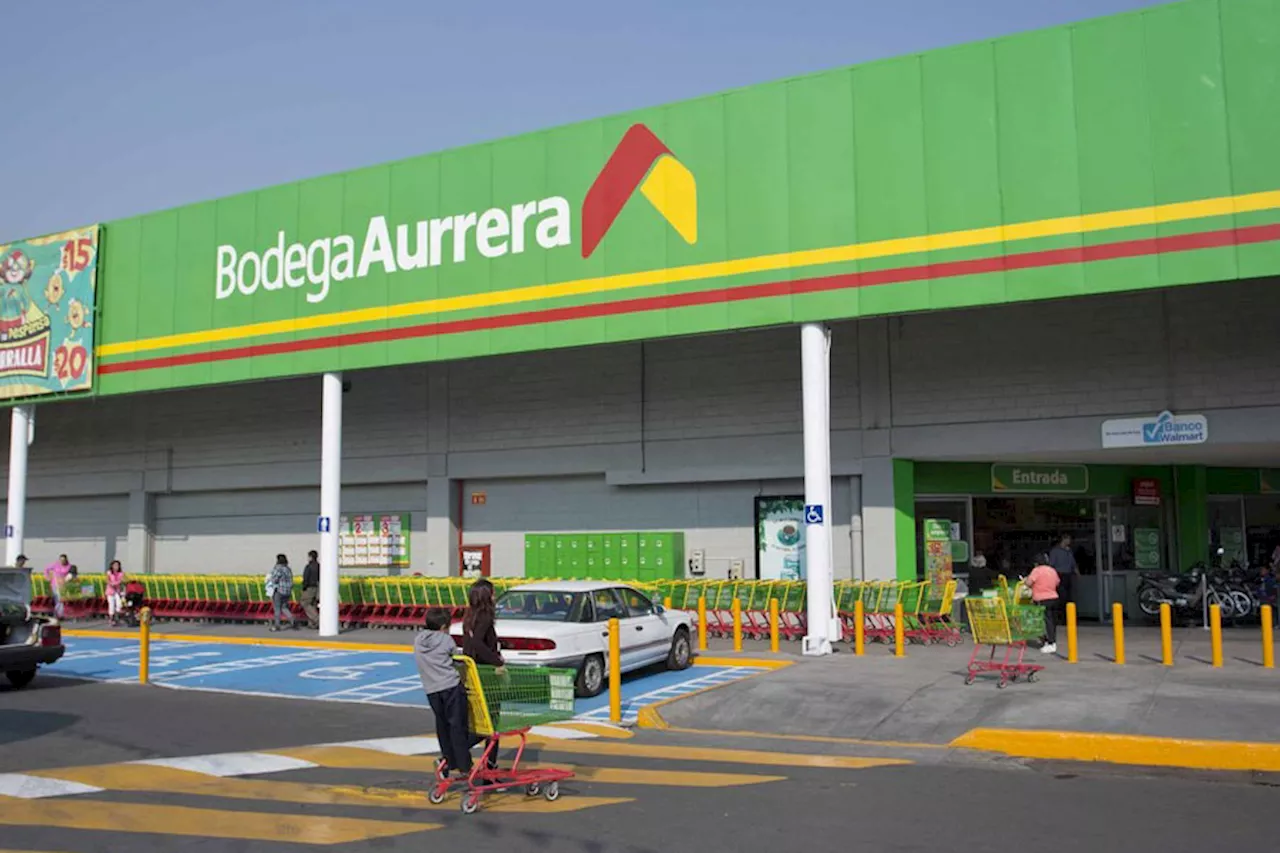 Consumidor muestra como es vivir frente a una Bodega Aurrerá