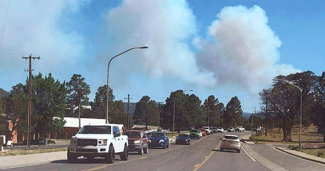 More than 500 structures damaged in New Mexico wildfires that forced thousands to leave