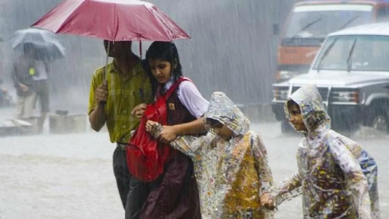 देश के इस राज्य में तेज हवाओं के साथ होगी भारी बारिश, मौसम विभाग ने जारी किया रेड अलर्ट