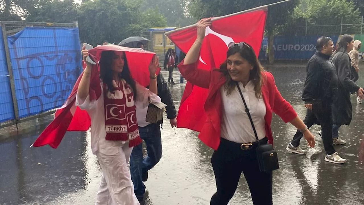 Noodweer in Dortmund voor Turkije-Georgië • Rookgordijn rond Mbappé