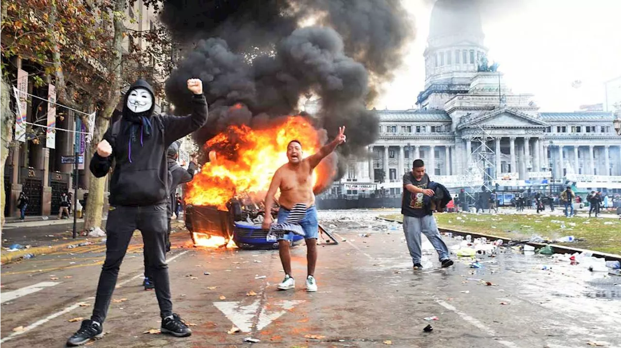 Incidentes en Congreso: pidieron recapturar a 14 de los detenidos liberados