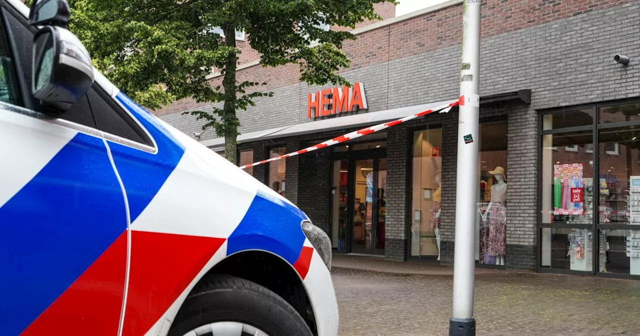 Politie schiet in Hema Ter Apel, verdachte gewond