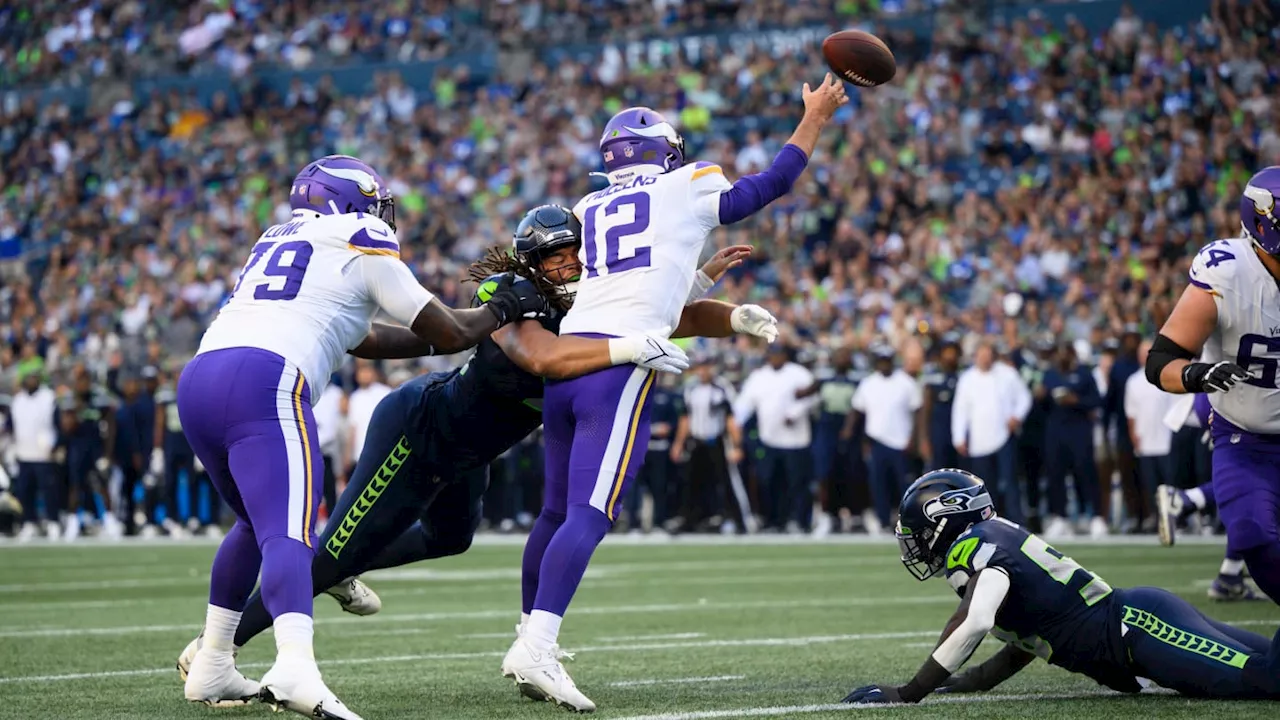 Seattle Seahawks 90-Man Roundup: Can Mike Morris Carve Out Rotational ...