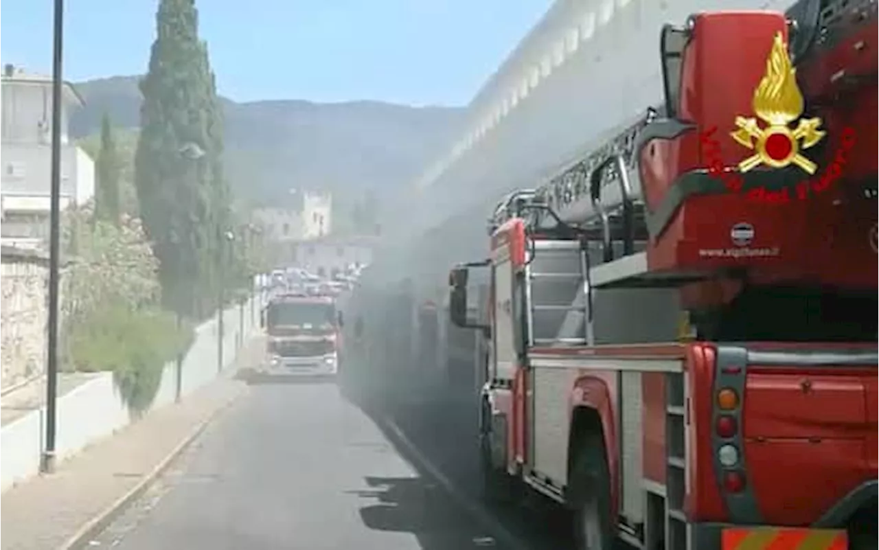 Incendio all'Esselunga di Sesto Fiorentino, cosa è successo