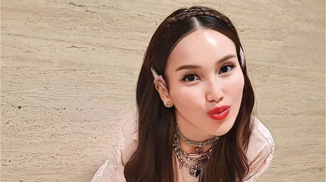 Dandan Ala Kim Ji Won di Queen of Tears, Ayu Ting Ting Dipuji Habis: Bidadari Depok Ini Mah!