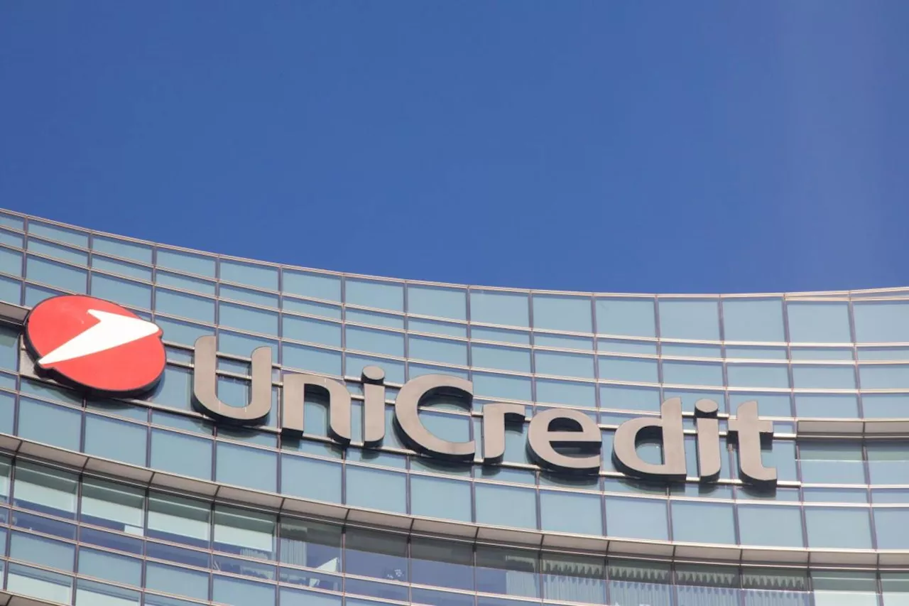 UniCredit Plans Risk Transfers Tied to €8.5 Billion of Loans