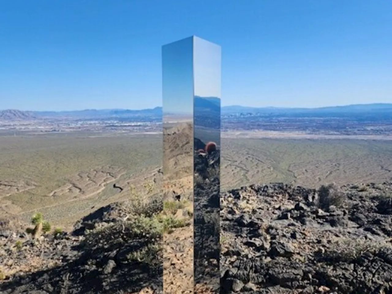 Yet Another Mysterious Monolith Pops Up Overnight In Nevada Desert [Video]