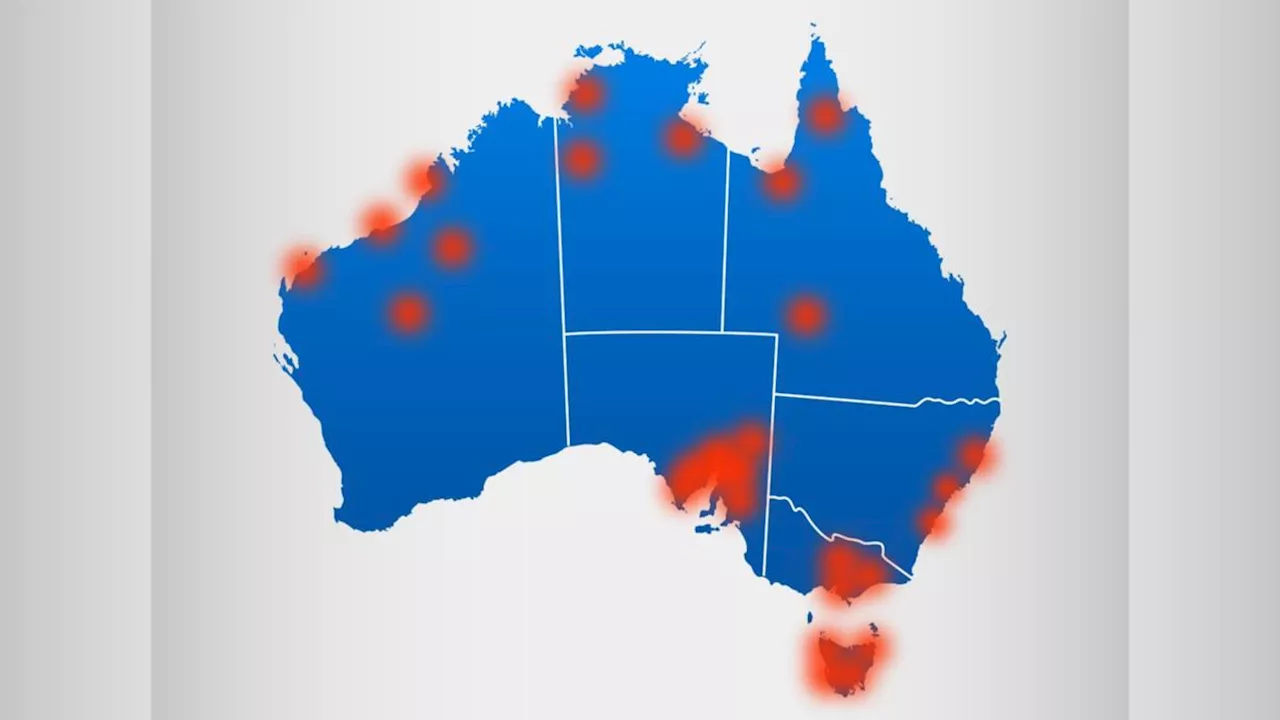 Hundreds of thousands of locals fleeing Australia’s worst disaster areas